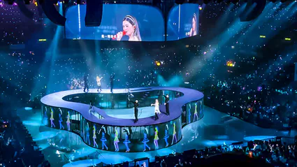 holographic invisible transparent led screen at the concert