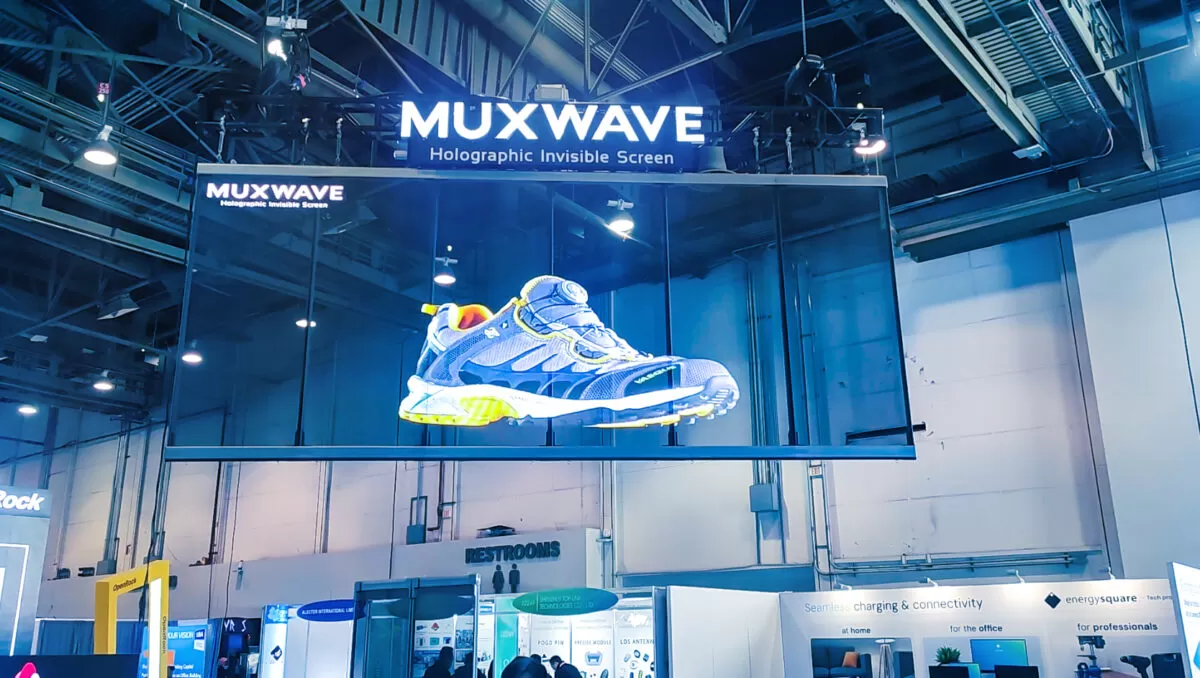 CES 2024 | MUXWAVE 홀로그램 투명 스크린, 신속한 자유 접합, 초경량, 얇은 서스펜션 솔루션 공개 3 微信截图 20240110110739 拷贝 1200x678 1