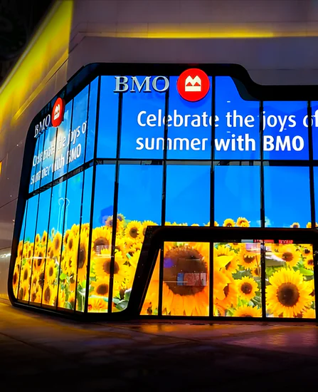 유리 커튼월 투명 LED 스크린 1 유리 커튼월 투명 LED 스크린 1