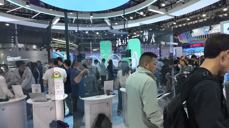 MUXWAVE At The China Hi-Tech Fair 2025 4 muxwave in china hi tech 2025 3